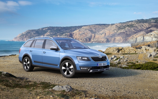 New Skoda Octavia Scout is based on the Octavia Combi and has a unique design New Skoda Octavia Scout is based on the Octavia Combi and has a unique design