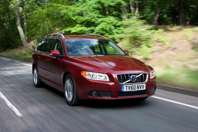 Volvo V70 T4F Momentum Volvo V70 T4F Momentum
