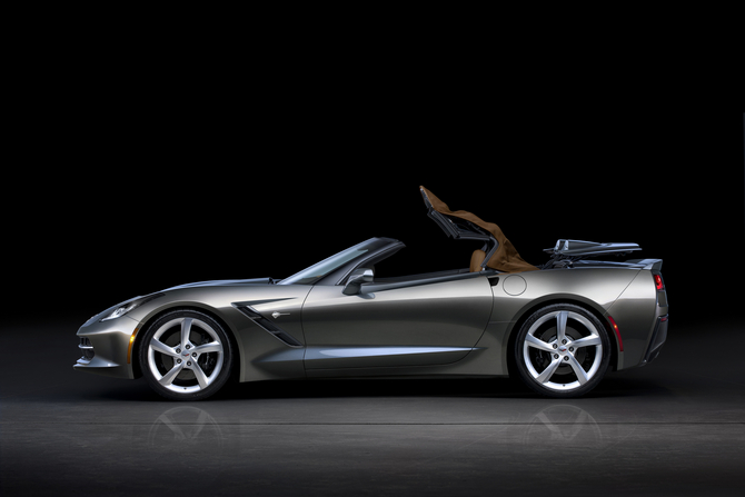 Chevrolet Corvette Stingray Convertible Chevrolet Corvette Stingray Convertible