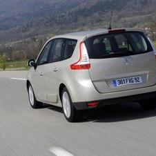 Renault Grand Scénic III 1.4 TCe 130cv Confort Renault Grand Scénic III 1.4 TCe 130cv Confort
