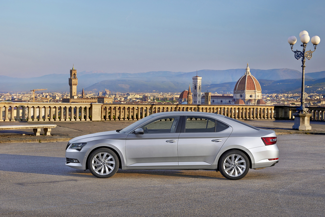 Skoda Superb 1.4 TSI Active Skoda Superb 1.4 TSI Active