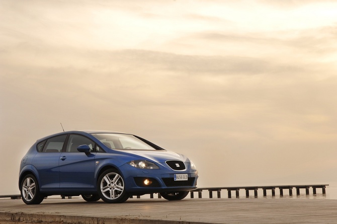 Seat Leon 1.9 TDI 105cv DPF Ecomotive Reference (09) Seat Leon 1.9 TDI 105cv DPF Ecomotive Reference (09)