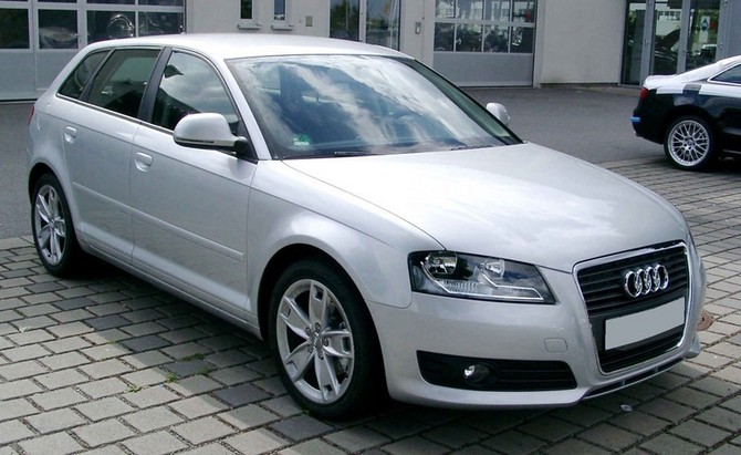Audi A3 Sportback 2.0 TFSI S-Tronic Audi A3 Sportback 2.0 TFSI S-Tronic