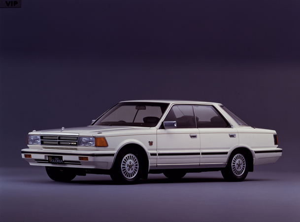 Nissan Gloria Hardtop V30E Brougham VIP Nissan Gloria Hardtop V30E Brougham VIP