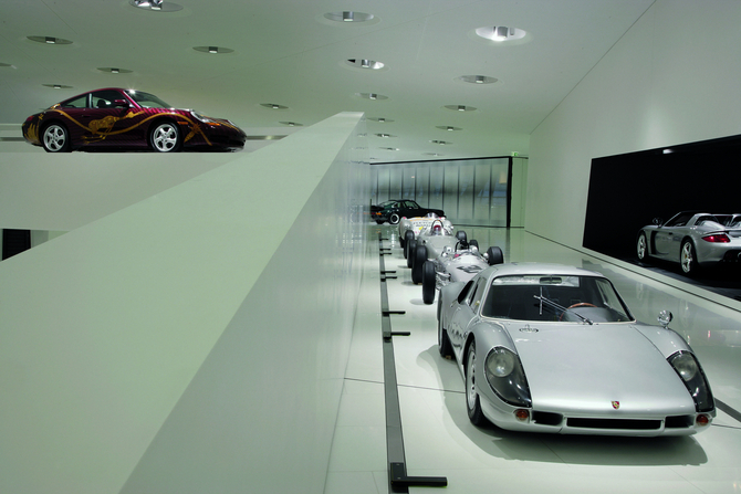O 904 criado por Ferdinand Porsche tem também o seu lugar no Museu da Porsche O 904 criado por Ferdinand Porsche tem também o seu lugar no Museu da Porsche
