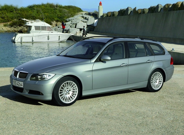 BMW 320d Touring Automatic BMW 320d Touring Automatic