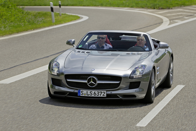 Jay Leno Vists AMG in Affalterbach to Test Drive SLS Convertible with Video Jay Leno Vists AMG in Affalterbach to Test Drive SLS Convertible with Video