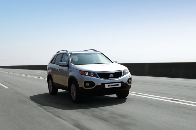 Kia Sorento 2.0 CRDi 4x2 EX Kia Sorento 2.0 CRDi 4x2 EX