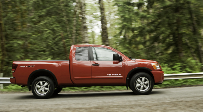 Nissan Titan Crew Cab S 4X2 SWB Nissan Titan Crew Cab S 4X2 SWB