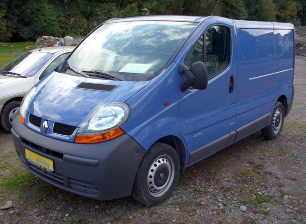 Renault Trafic Furgão 3L L2 H1 1.2T 2.0 dCi 115cv Renault Trafic Furgão 3L L2 H1 1.2T 2.0 dCi 115cv