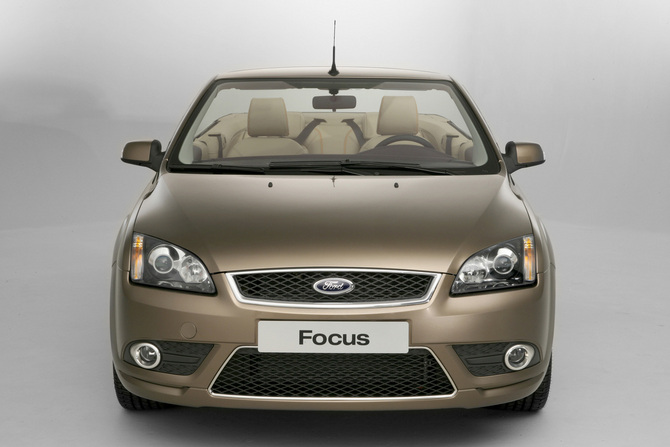 Ford Focus Coupé 2.0 TDCi Ford Focus Coupé 2.0 TDCi