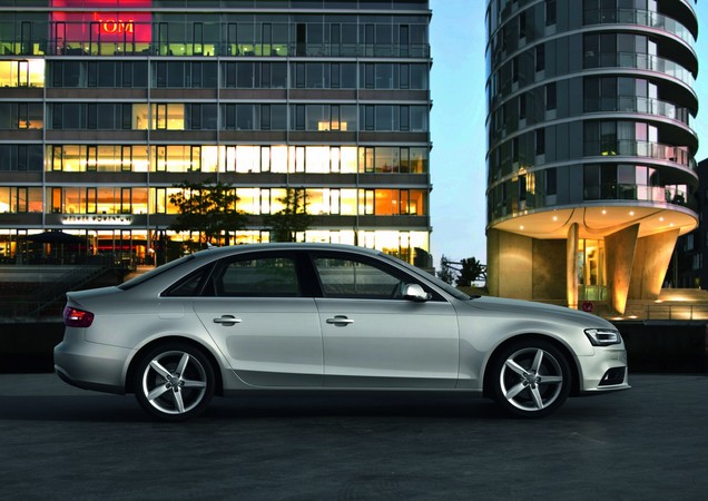 Audi A4 2.0 TDI Ambiente quattro Audi A4 2.0 TDI Ambiente quattro