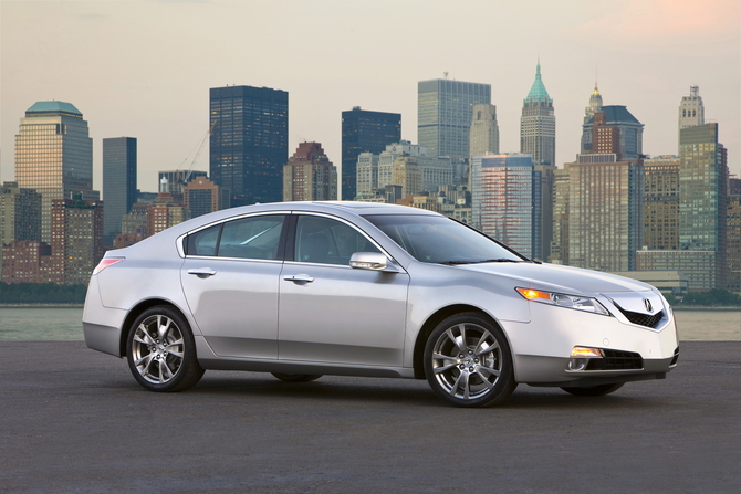Acura TL SH-AWD AT Acura TL SH-AWD AT