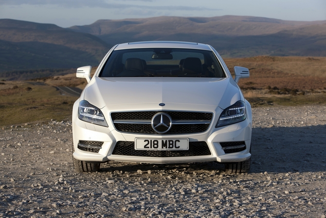 Mercedes-Benz CLS 250 CDI BlueEfficiency Sport Mercedes-Benz CLS 250 CDI BlueEfficiency Sport