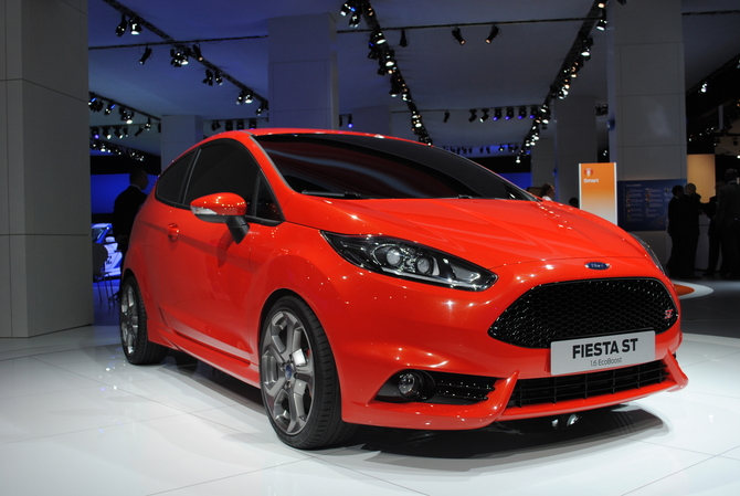 Ford Fiesta 1.6 EcoBoost Ford Fiesta 1.6 EcoBoost