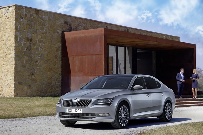 Skoda Superb 2.0 TDI Style Skoda Superb 2.0 TDI Style