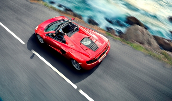McLaren Reveals MP4-12C Spider with Retractable Hard Top McLaren Reveals MP4-12C Spider with Retractable Hard Top