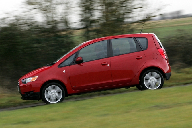 Mitsubishi Colt 1.3 CZ2 Mitsubishi Colt 1.3 CZ2