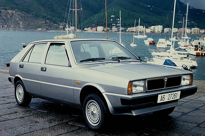 Lancia Delta 1500 GT Lancia Delta 1500 GT