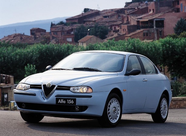 Alfa Romeo 156 1.9 JTD Distinctive Alfa Romeo 156 1.9 JTD Distinctive