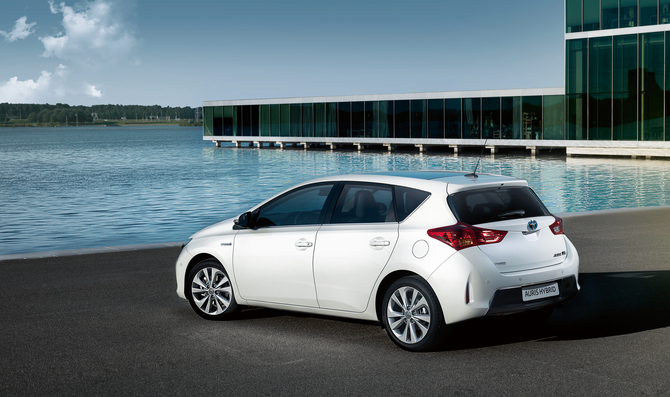 Alles neu in der Kompaktklasse von Toyota Alles neu in der Kompaktklasse von Toyota