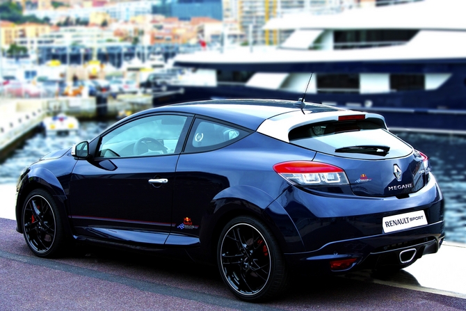 Renault Megane RS Red Bull RB8 Renault Megane RS Red Bull RB8