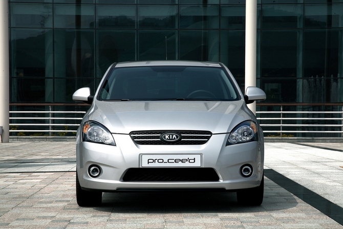Kia pro_cee'd 1.6 Automatic Kia pro_cee'd 1.6 Automatic