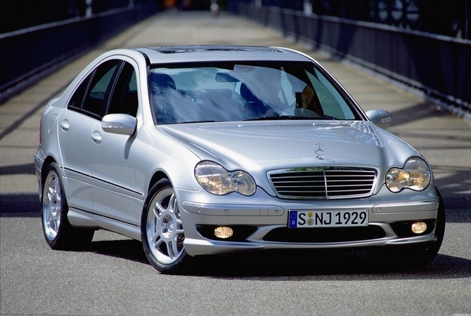 Mercedes-Benz C 32 AMG Mercedes-Benz C 32 AMG