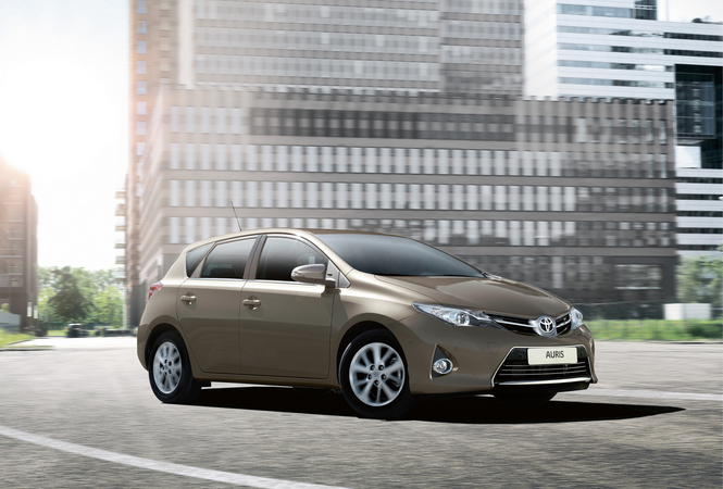 Alles neu in der Kompaktklasse von Toyota Alles neu in der Kompaktklasse von Toyota