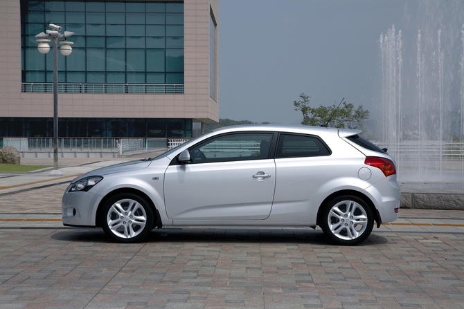 Kia pro_cee'd 1.6 Automatic Kia pro_cee'd 1.6 Automatic