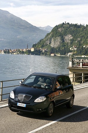 Lancia Ypsilon Sport Momo Design 1.3 Multijet 16v Lancia Ypsilon Sport Momo Design 1.3 Multijet 16v