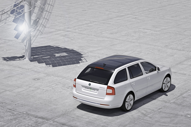 Skoda Octavia Combi E Line Skoda Octavia Combi E Line