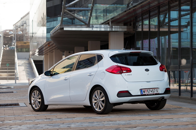 Kia Cee'd 1.6 GDI Kia Cee'd 1.6 GDI