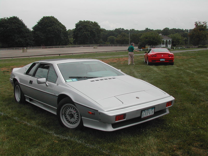Lotus Esprit Turbo HC Lotus Esprit Turbo HC