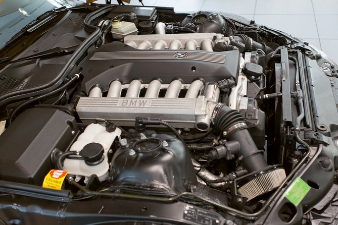 Problem is, the power was not significantly more than the six-cylinder M Roadster Problem is, the power was not significantly more than the six-cylinder M Roadster