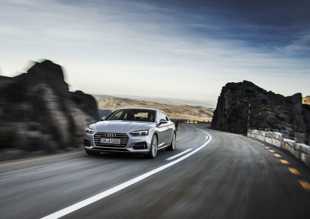 Audi A5 2.0 TDI S tronic Audi A5 2.0 TDI S tronic