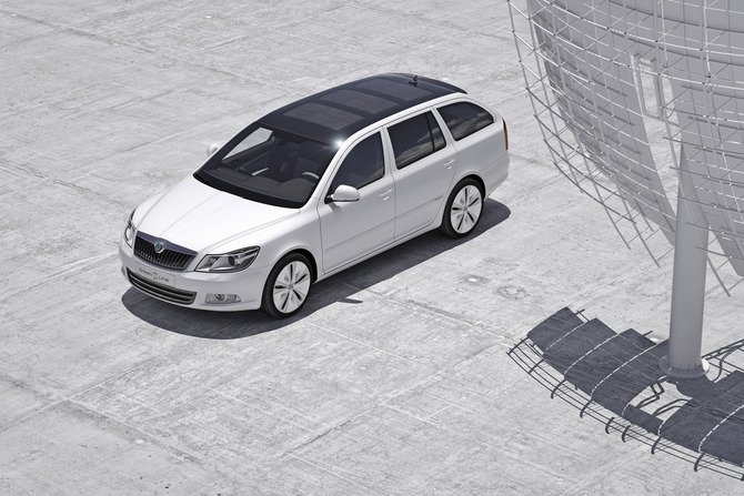 Skoda Octavia Combi E Line Skoda Octavia Combi E Line