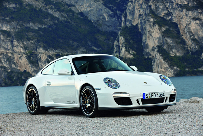 Porsche 911 Carrera GTS Coupé PDK Porsche 911 Carrera GTS Coupé PDK