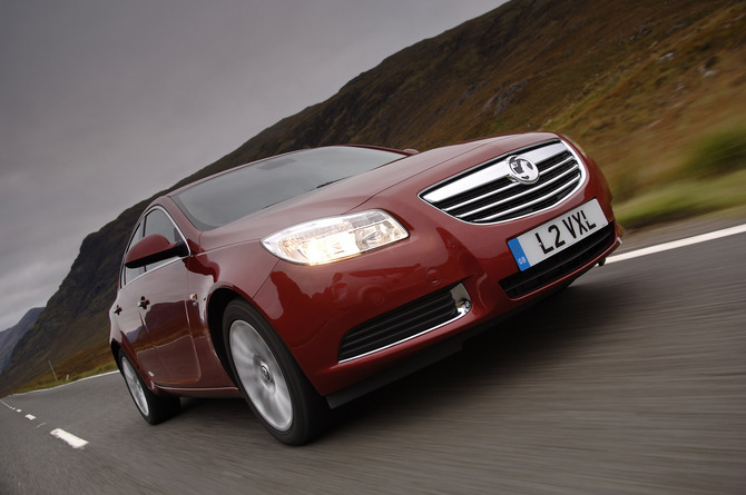 Vauxhall Insignia Saloon 2.0 CDTi 160 Exclusiv 4x4 Vauxhall Insignia Saloon 2.0 CDTi 160 Exclusiv 4x4
