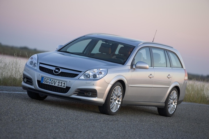 Opel Vectra Caravan 20 Turbo basic info spec rating