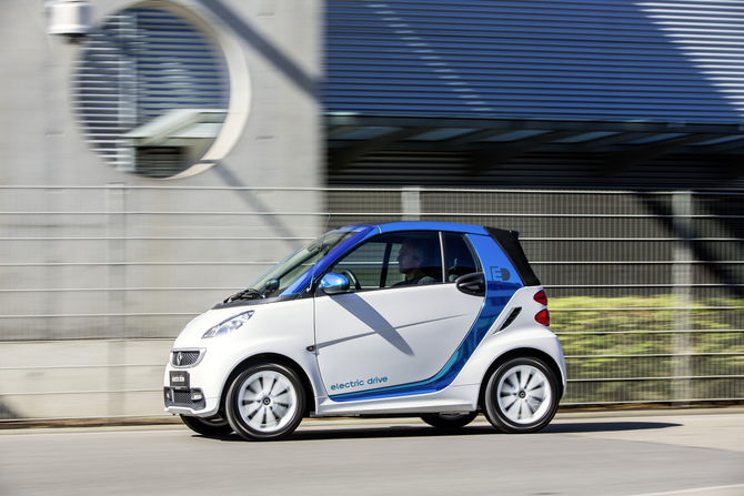 Tesla worked with Daimler on the ForTwo and B-Class EVs Tesla worked with Daimler on the ForTwo and B-Class EVs