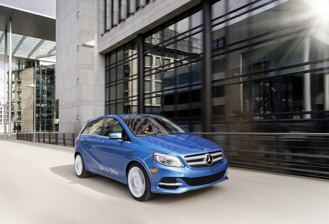 O Diretor Financeiro da Daimler quer criar mais projetos conjuntos com a Tesla O Diretor Financeiro da Daimler quer criar mais projetos conjuntos com a Tesla