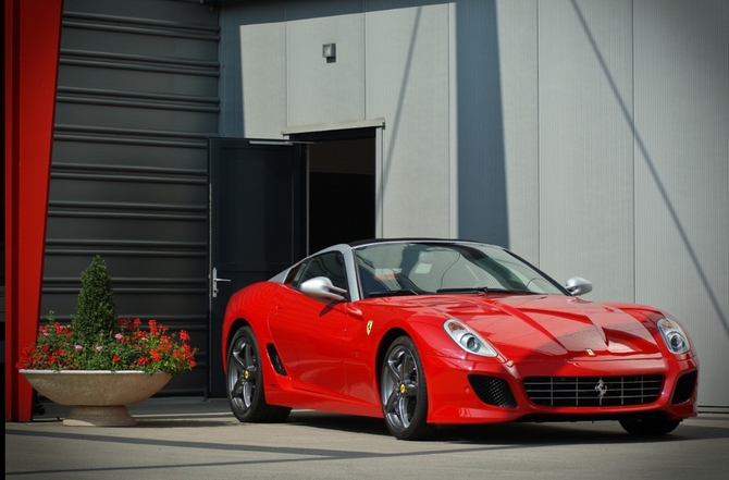 Ferrari SA APERTA Ferrari SA APERTA