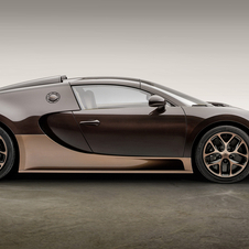 Bugatti revestiu o veículo numa cor exclusiva bronze de carbono