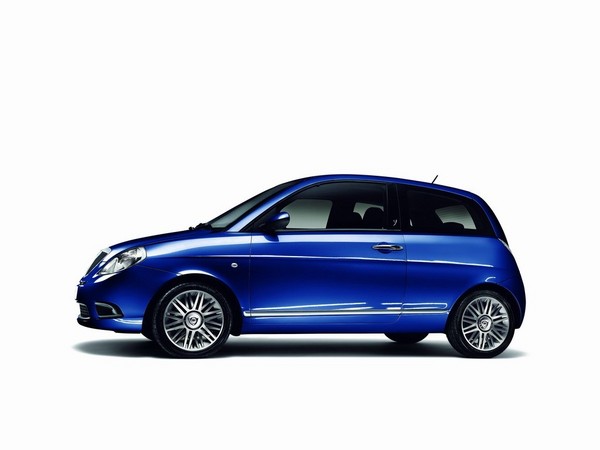 Lancia Ypsilon 1.3 Multijet 16v Automatic Lancia Ypsilon 1.3 Multijet 16v Automatic