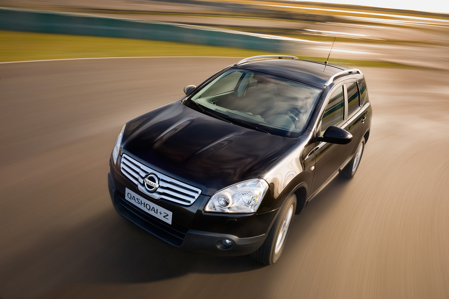 Nissan Qashqai+2 2.0 4x4 Tekna Sport CVT Nissan Qashqai+2 2.0 4x4 Tekna Sport CVT