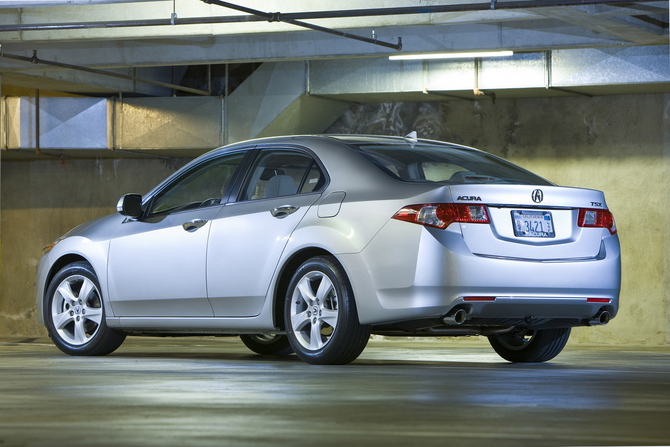 Acura TSX 6-Spd MT Acura TSX 6-Spd MT