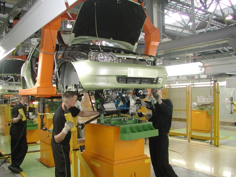 Nissan bought by renault #2