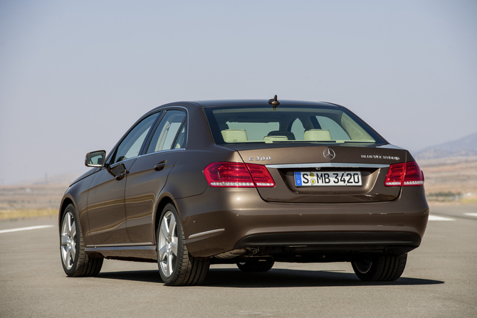 Mercedes-Benz E-Class Gen.5 Mercedes-Benz E-Class Gen.5