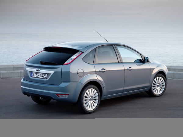 Ford Focus 1.6i Automatic Ford Focus 1.6i Automatic